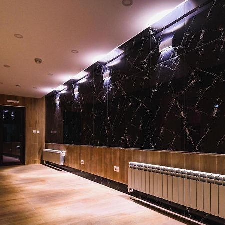 Hotel Carpat Inn Azuga Zewnętrze zdjęcie
